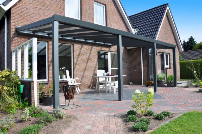 Basic polikarbonát lemez akció